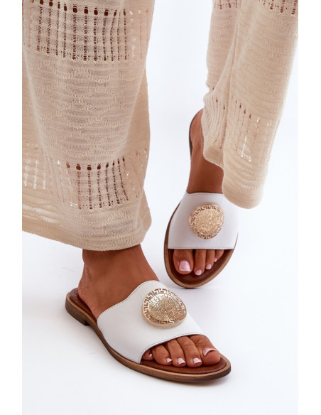 Clacquettes model 198268 Step in style