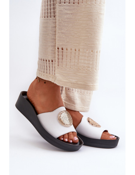 Clacquettes model 198478 Step in style