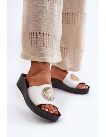 Clacquettes model 198478 Step in style