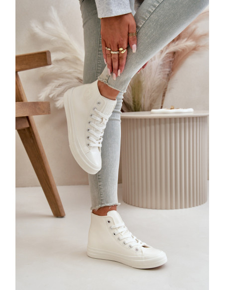 Baskets model 199911 Step in style
