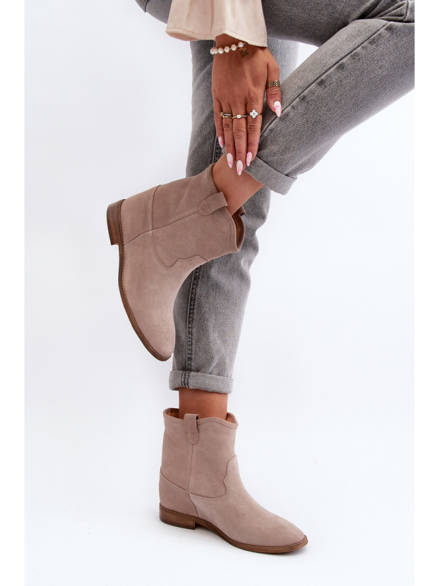 Bottes model 191853 Step in style