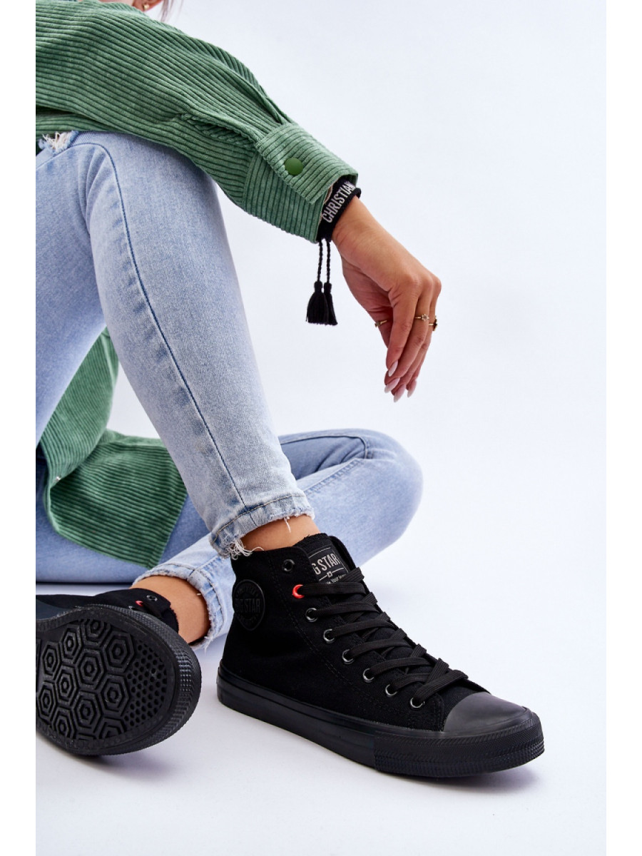 Baskets model 192306 Step in style