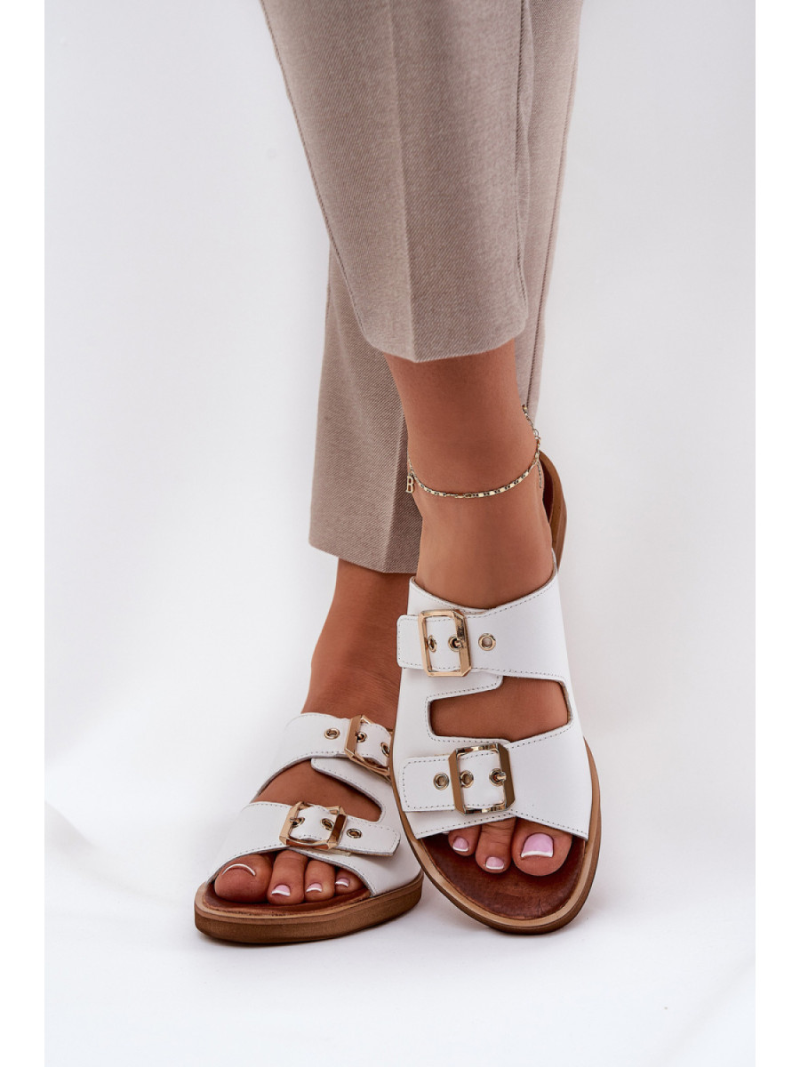 Clacquettes model 210175 Step in style