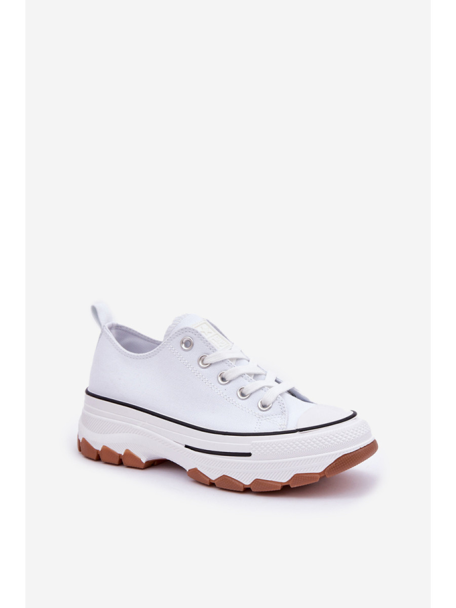 Baskets model 206797 Step in style