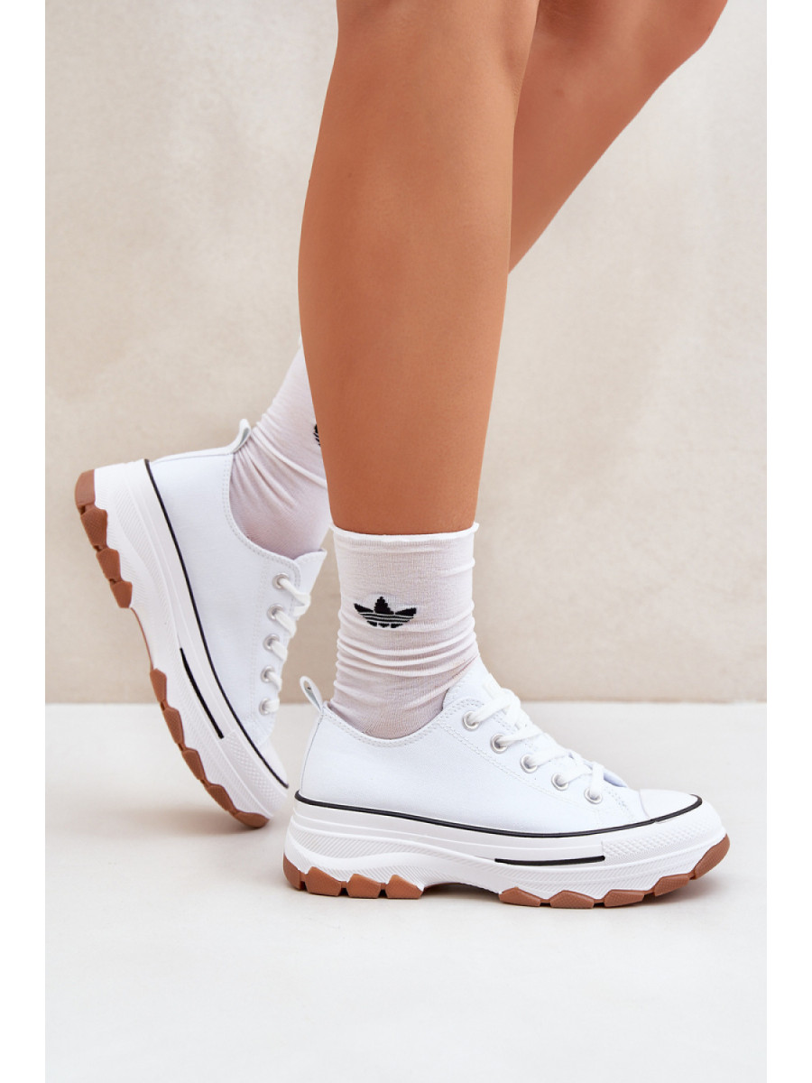 Baskets model 206797 Step in style