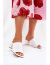 Clacquettes model 211023 Step in style