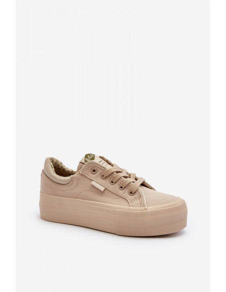 Baskets model 194145 Step in style