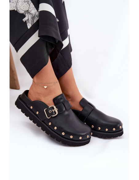 Clacquettes model 211678 Step in style