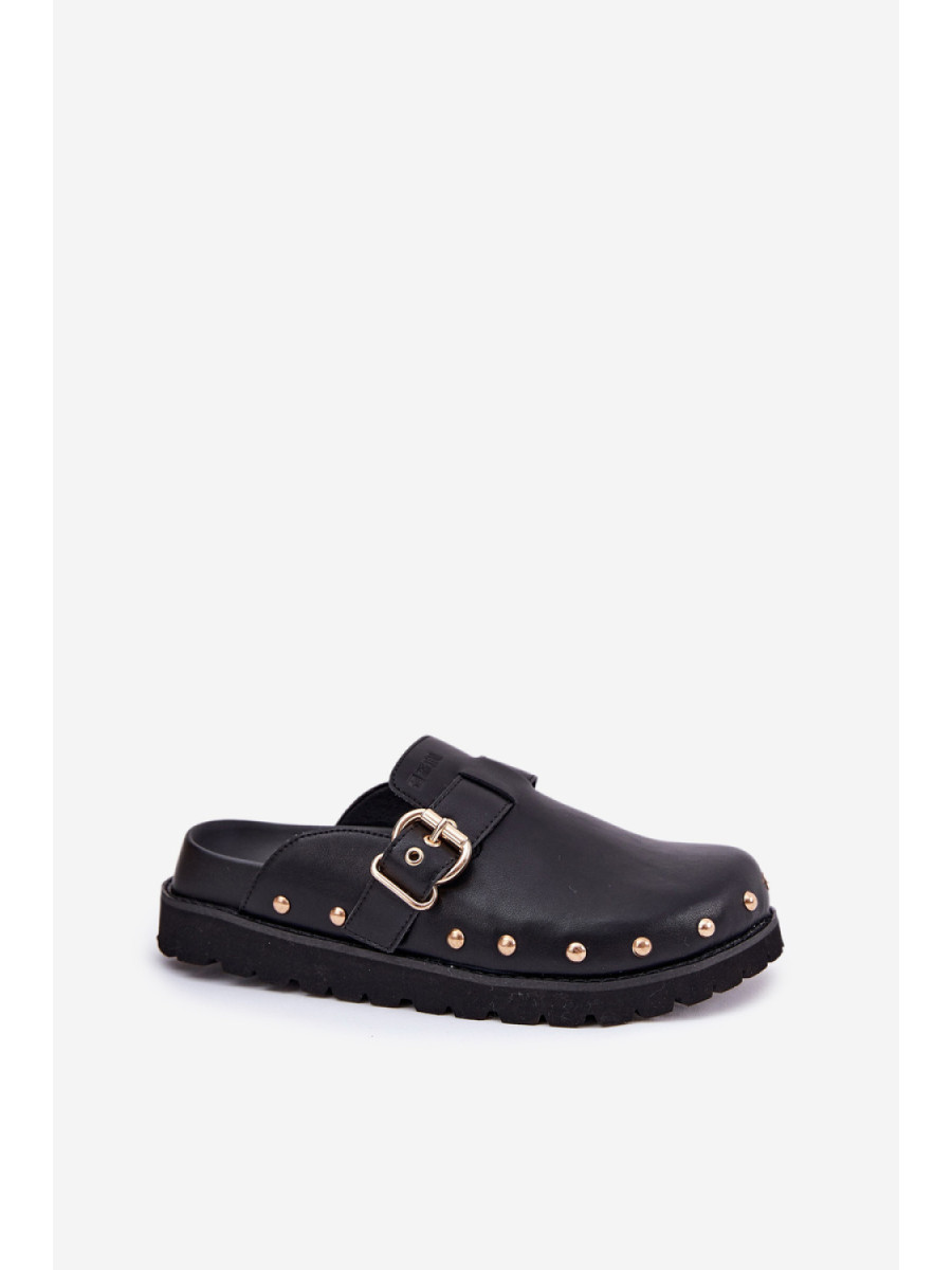 Clacquettes model 211678 Step in style