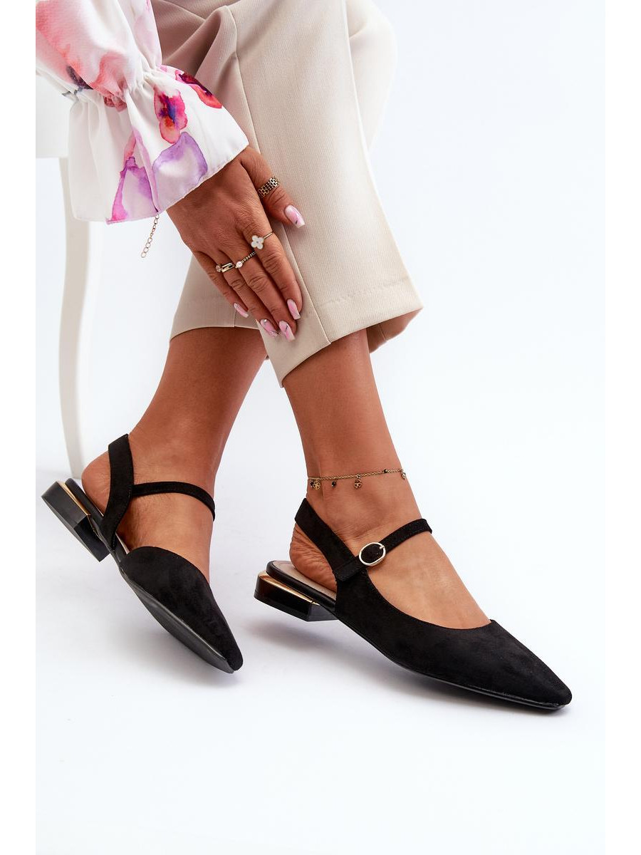 Ballerine model 195738 Step in style