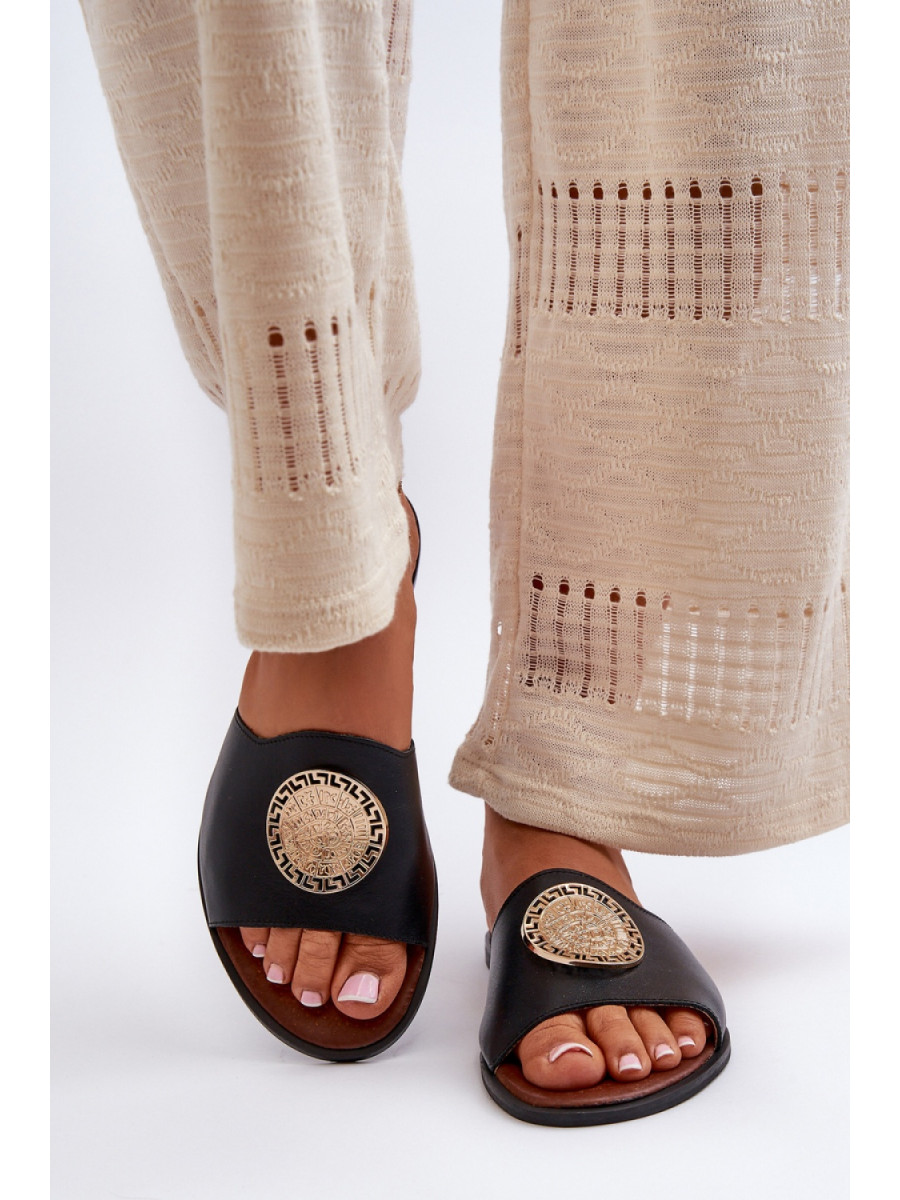 Clacquettes model 198269 Step in style