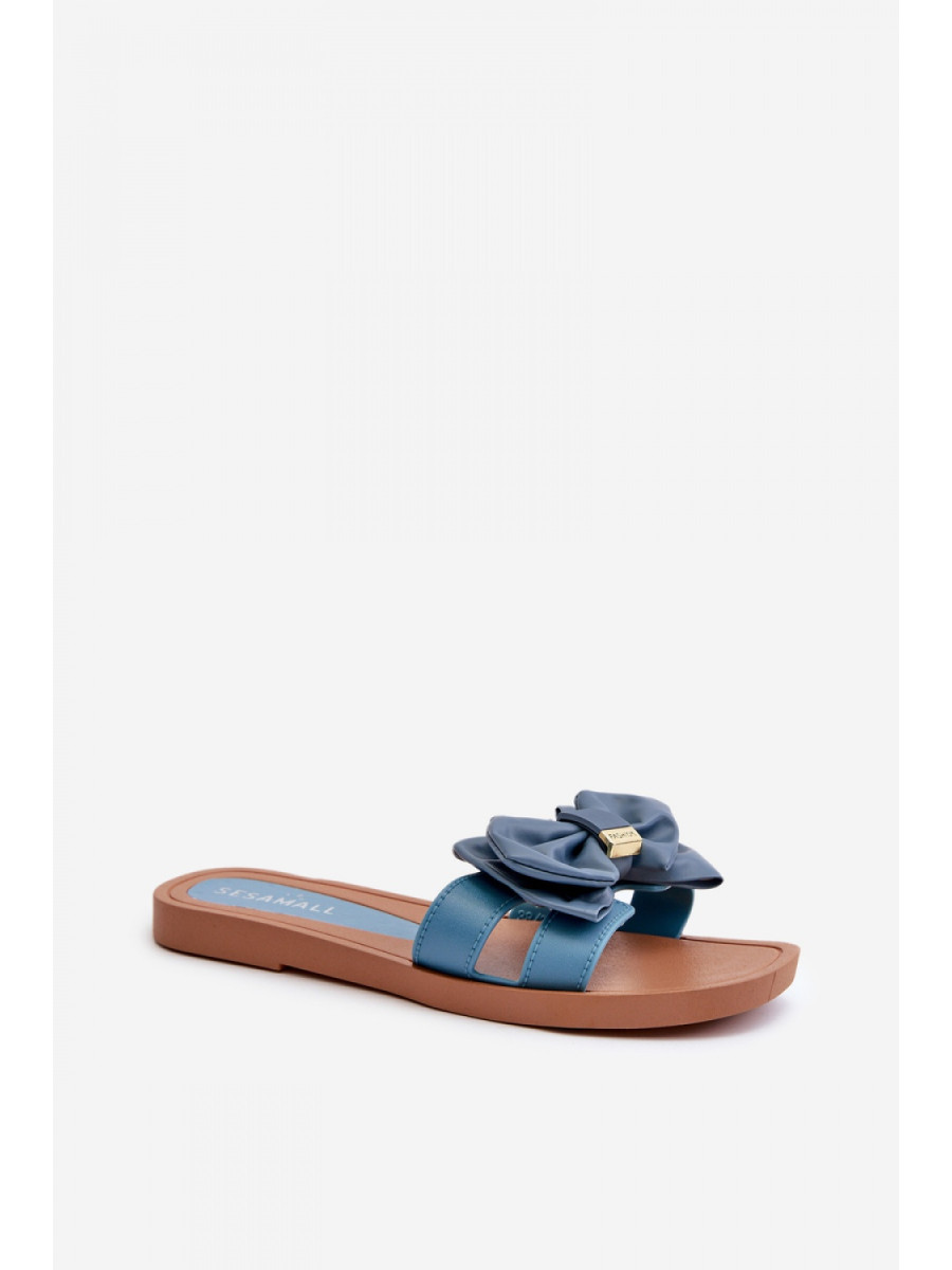 Clacquettes model 198594 Step in style