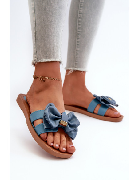 Clacquettes model 198594 Step in style