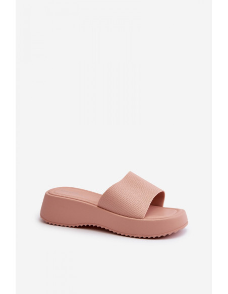 Clacquettes model 198443 Step in style