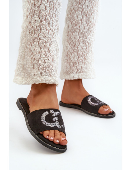 Clacquettes model 198616 Step in style