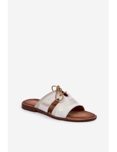 Clacquettes model 210176 Step in style