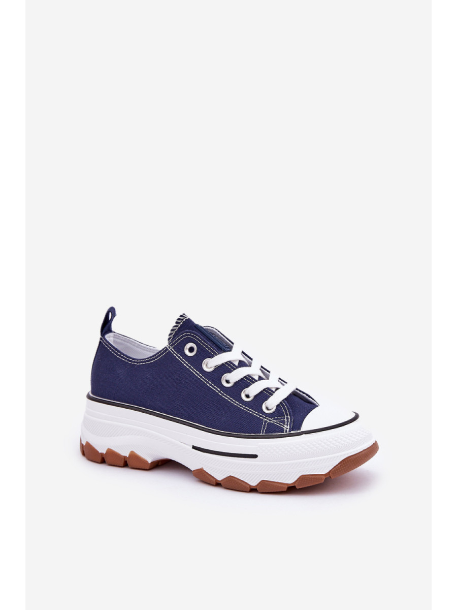 Baskets model 206798 Step in style