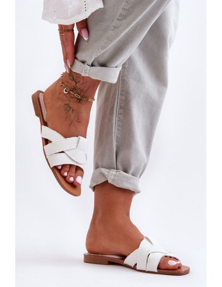 Clacquettes model 183490 Step in style