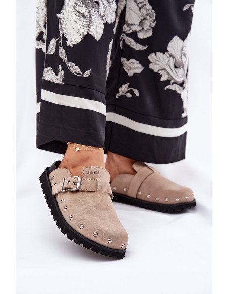 Clacquettes model 211679 Step in style