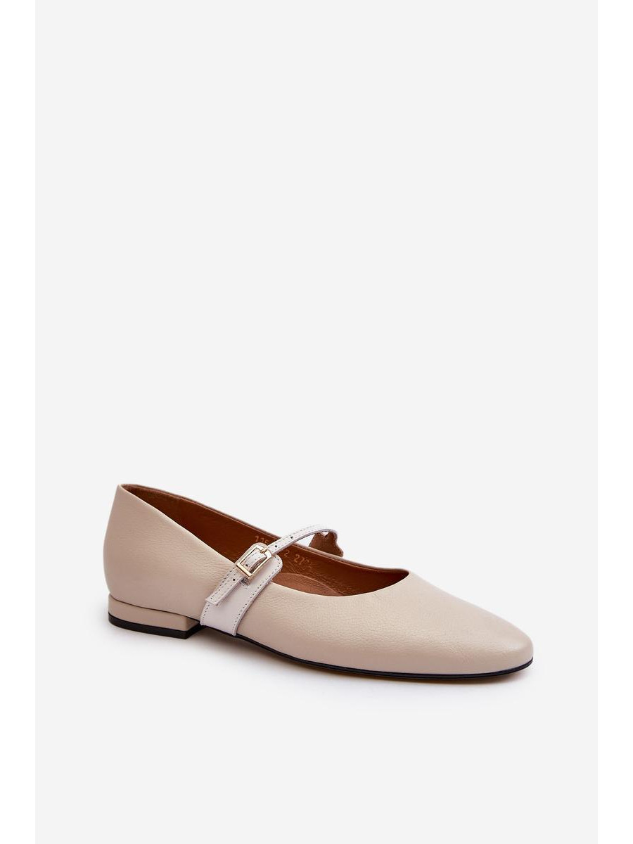 Ballerine model 195739 Step in style