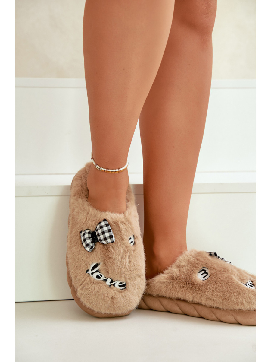 Pantoufles model 203755 Step in style