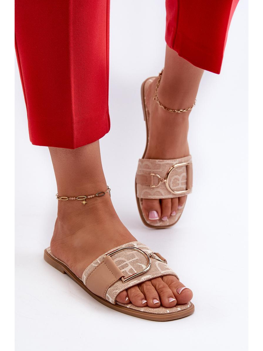 Clacquettes model 196943 Step in style