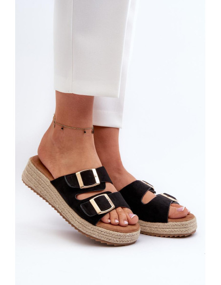 Clacquettes model 197421 Step in style