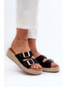 Clacquettes model 197421 Step in style