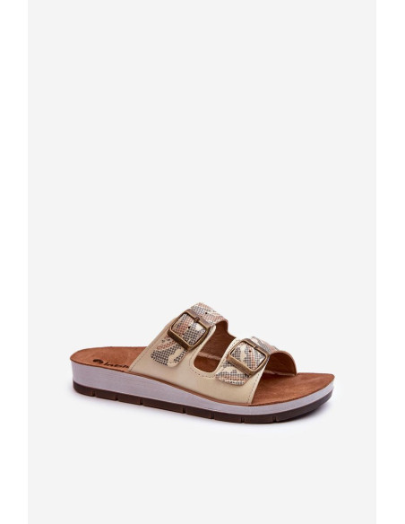 Clacquettes model 198165 Step in style