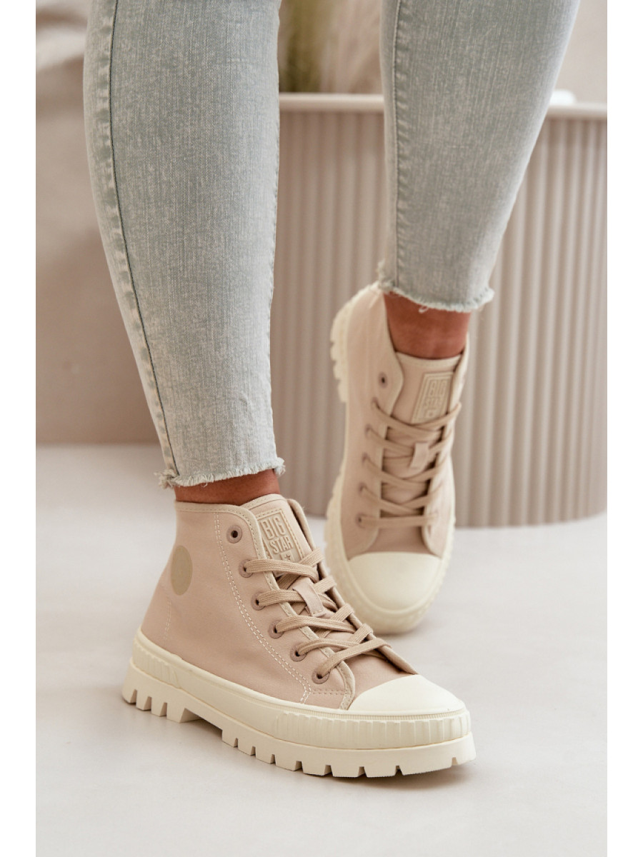 Baskets model 199915 Step in style