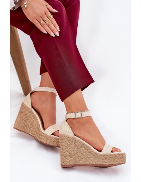 Cothurnes model 209913 Step in style