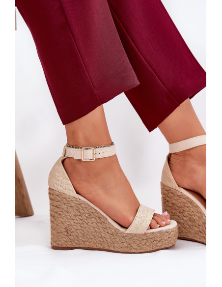 Cothurnes model 209913 Step in style