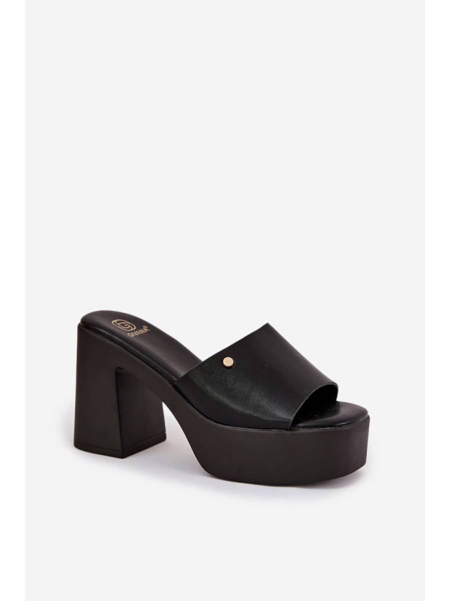 Clacquettes model 209945 Step in style