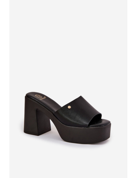 Clacquettes model 209945 Step in style