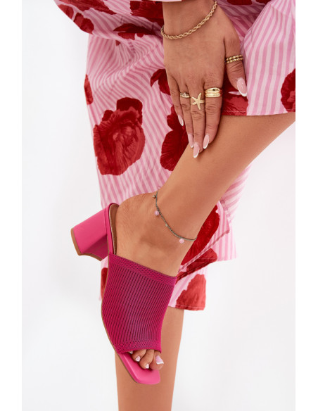 Clacquettes model 211025 Step in style