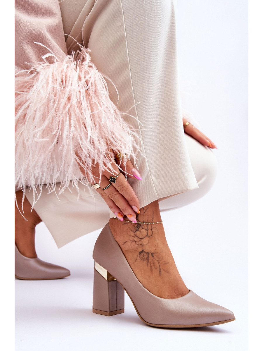 Escarpins talon large model 177681 Step in style