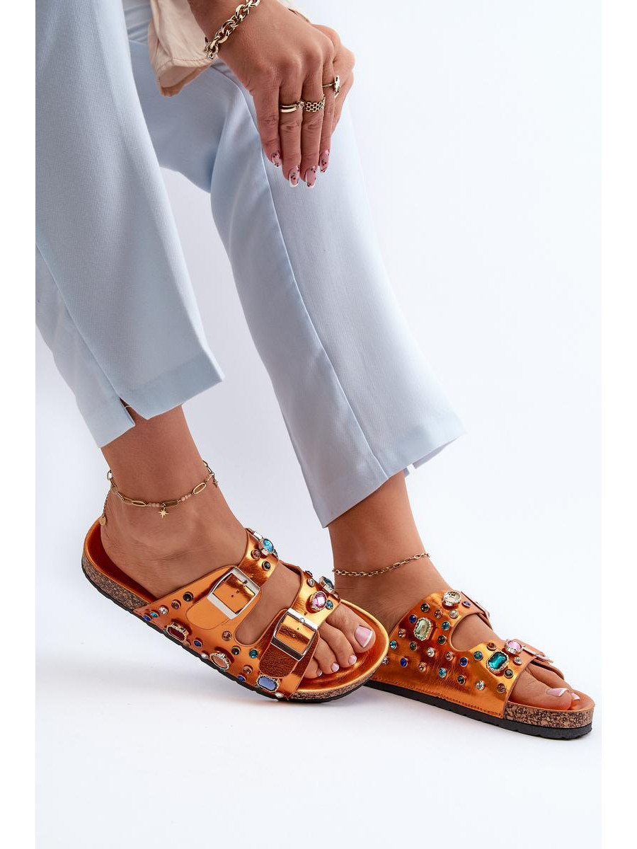 Clacquettes model 196948 Step in style