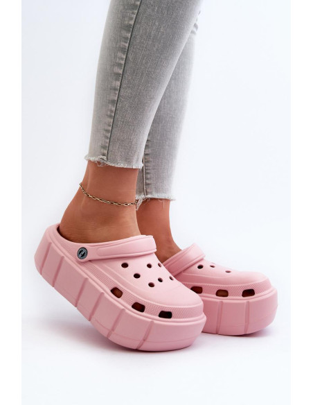 Clacquettes model 197244 Step in style