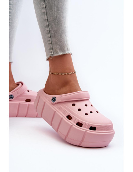 Clacquettes model 197244 Step in style