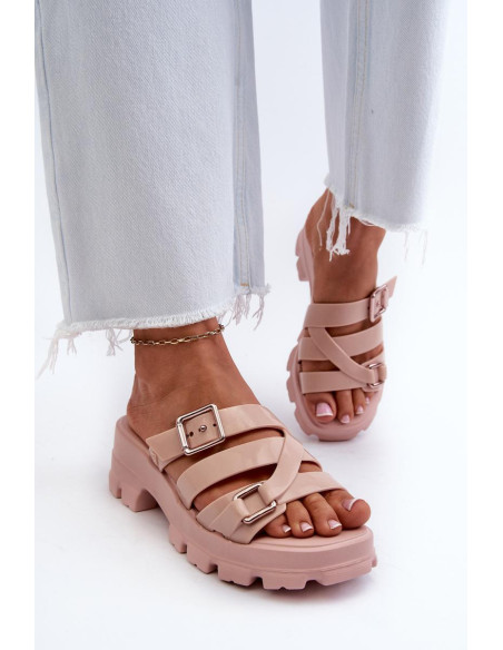 Clacquettes model 197667 Step in style