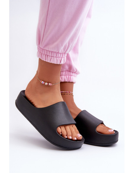 Clacquettes model 198271 Step in style