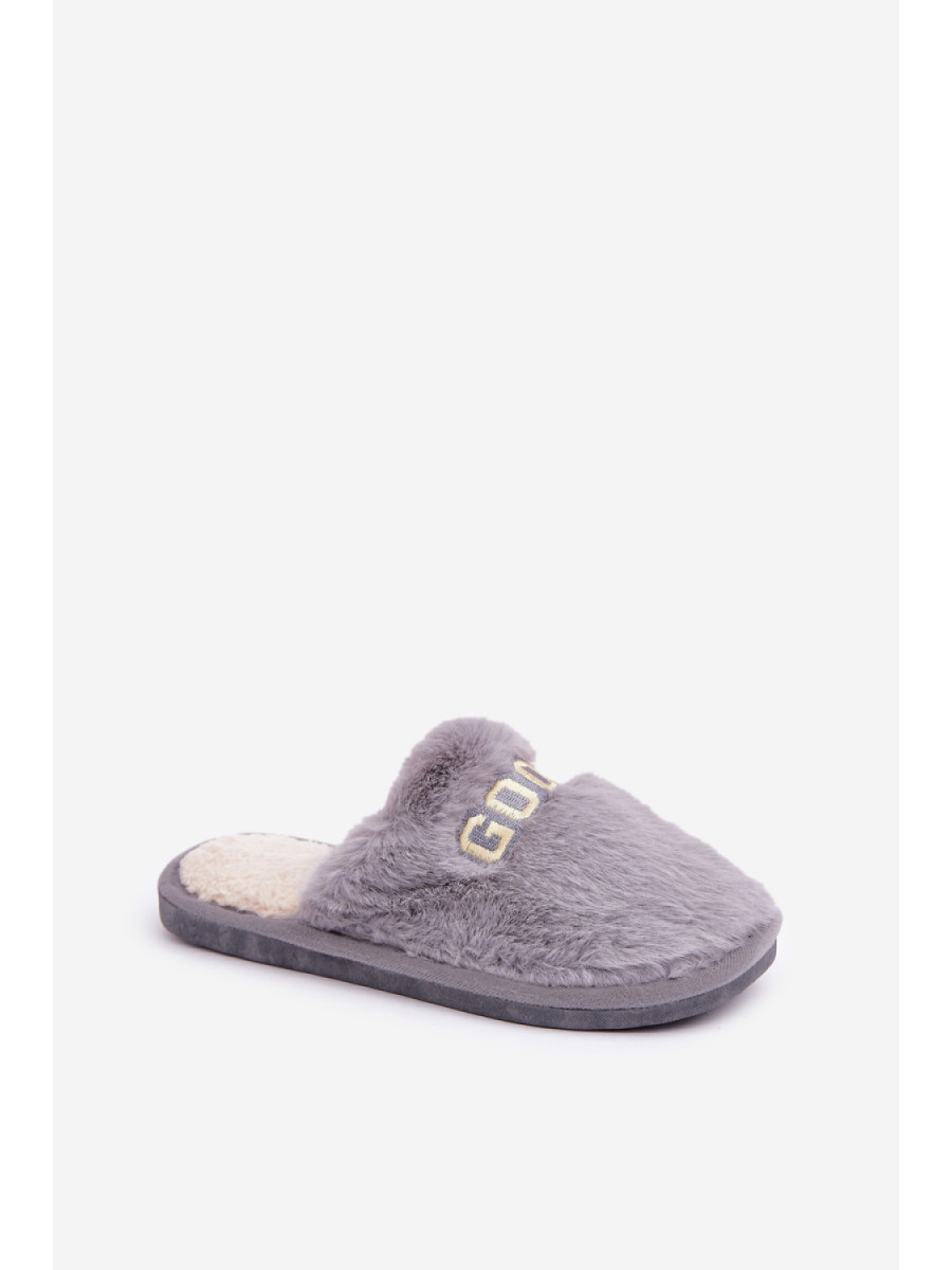 Pantoufles model 204942 Step in style