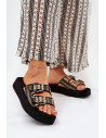 Clacquettes model 209946 Step in style