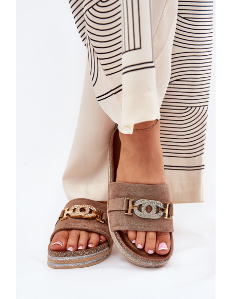 Clacquettes model 210767 Step in style