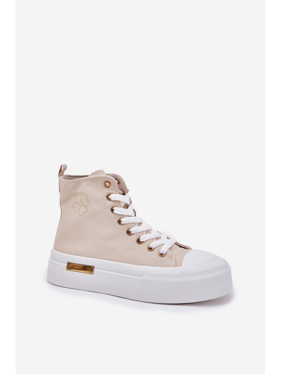 Baskets model 211355 Step in style