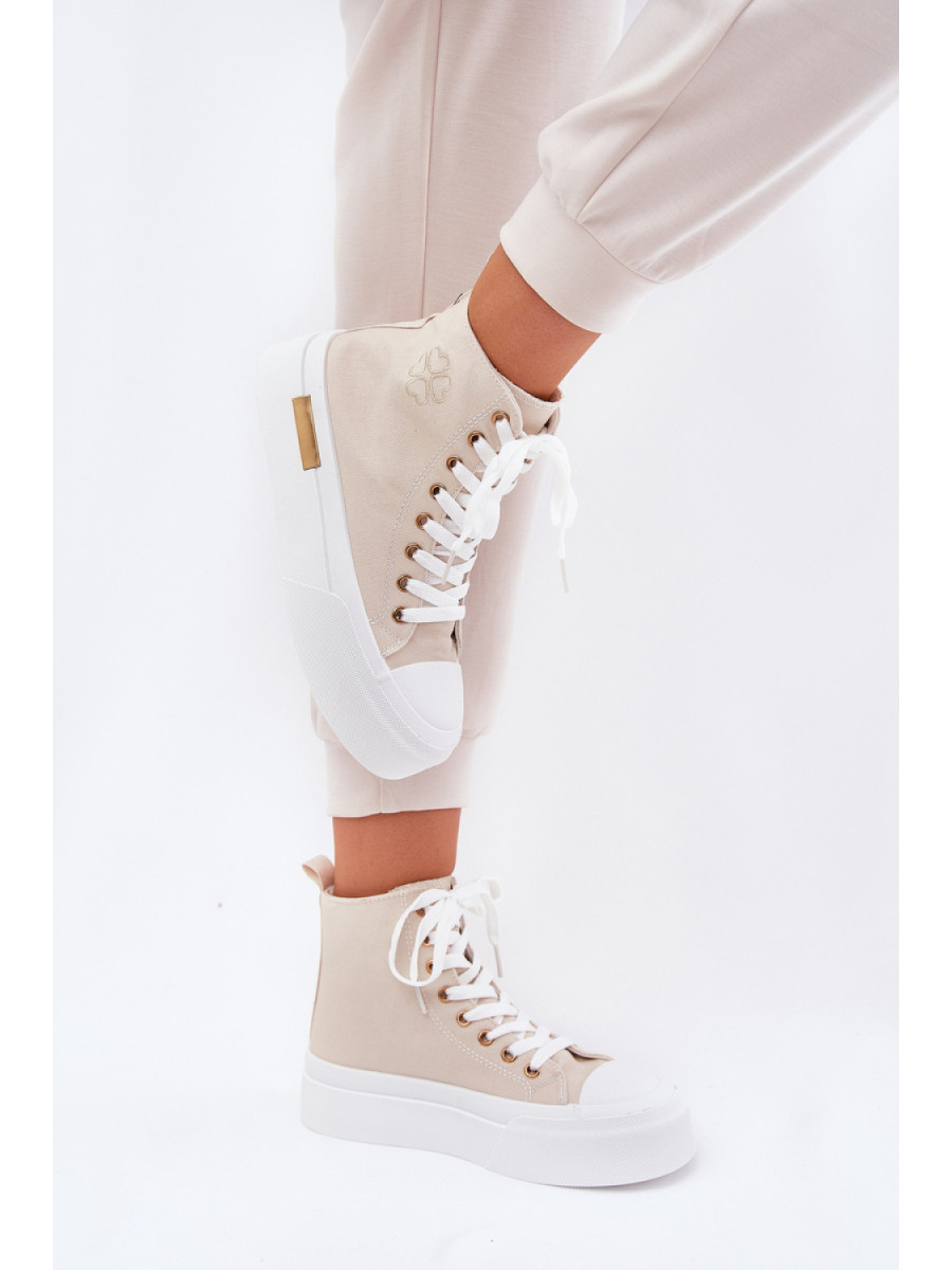 Baskets model 211355 Step in style