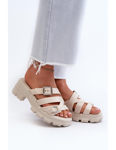 Clacquettes model 197668 Step in style