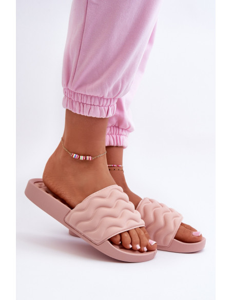 Clacquettes model 198273 Step in style