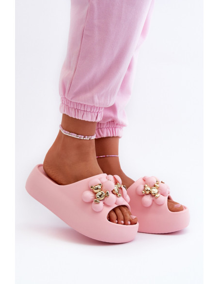 Clacquettes model 198598 Step in style