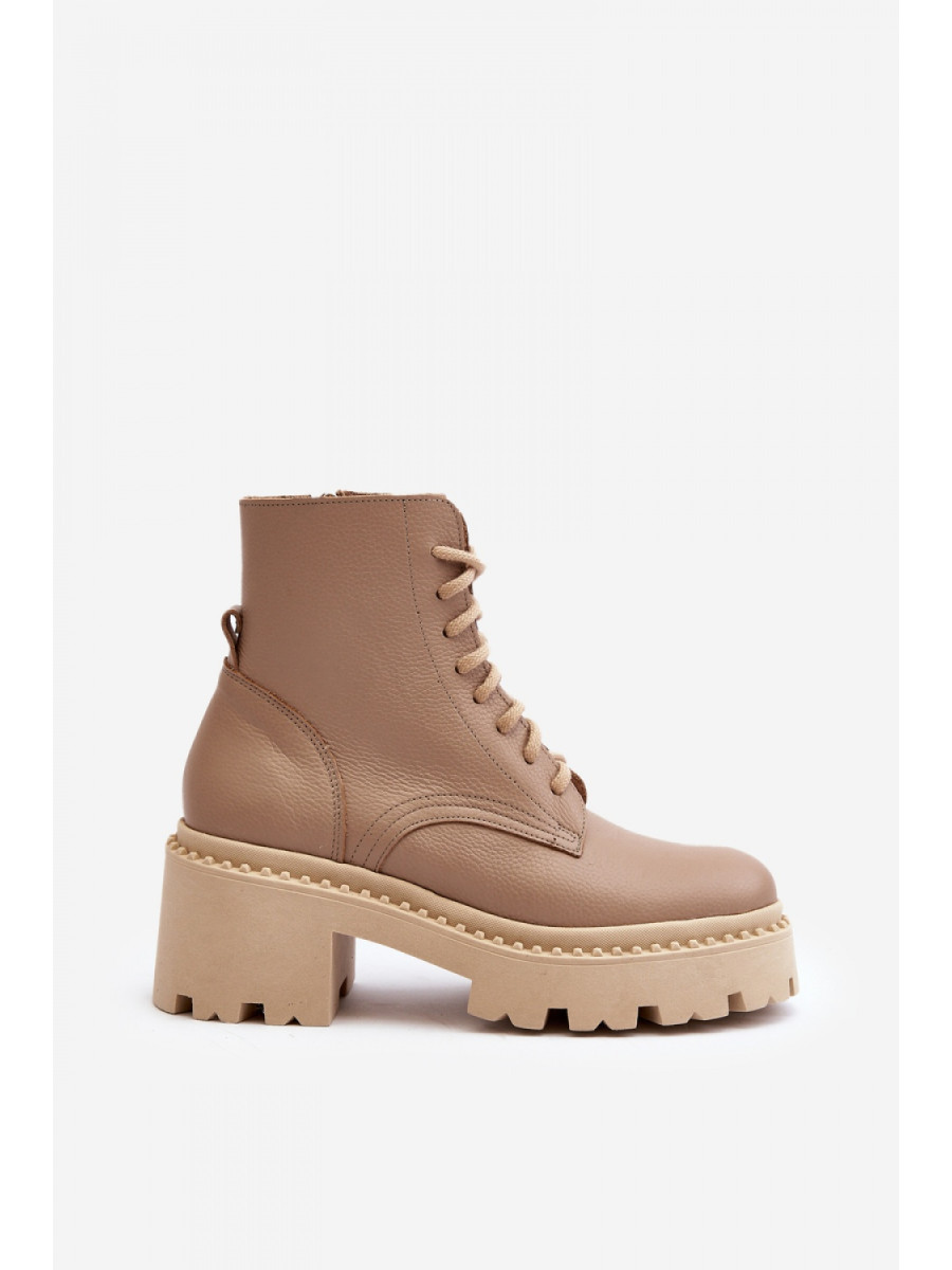 Bootie model 191860 Step in style